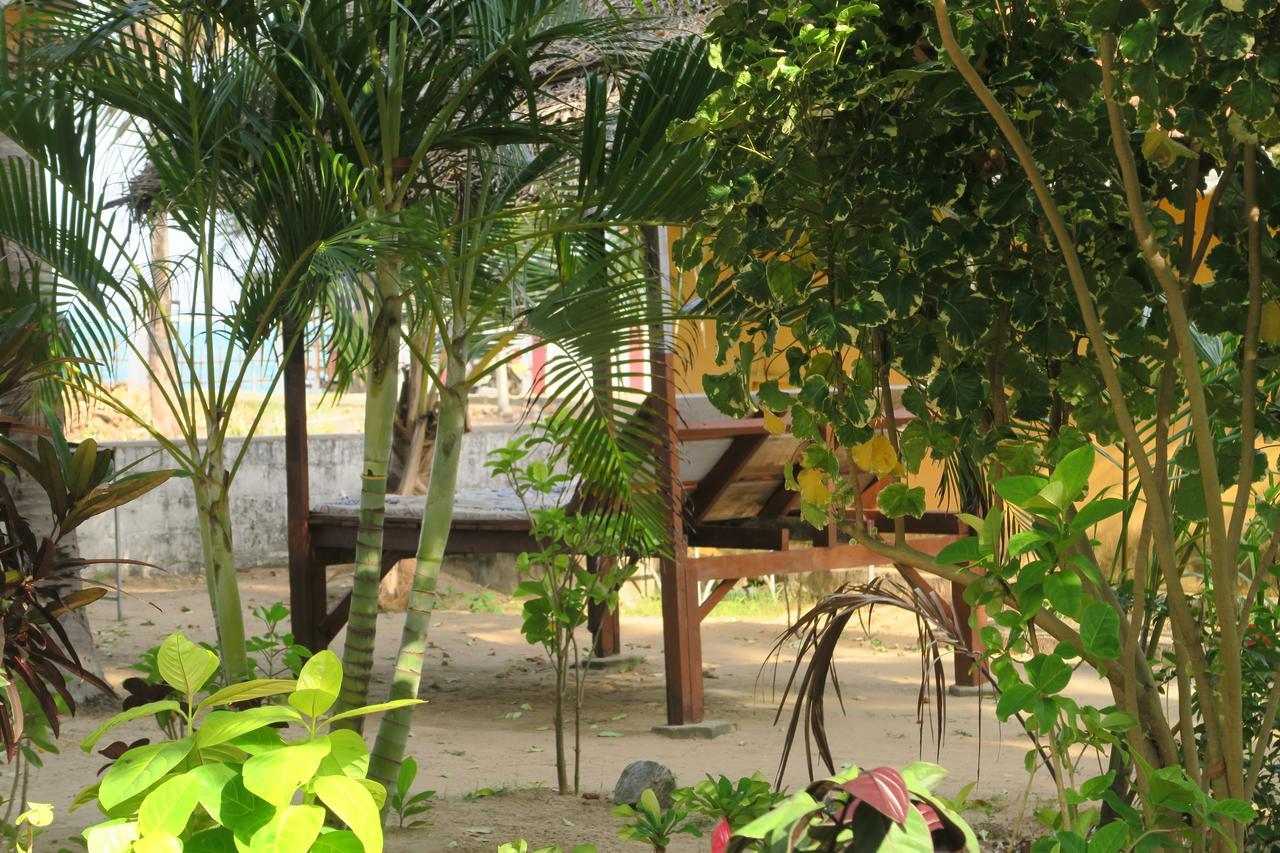 Arne'S Place Arugam Bay Luaran gambar